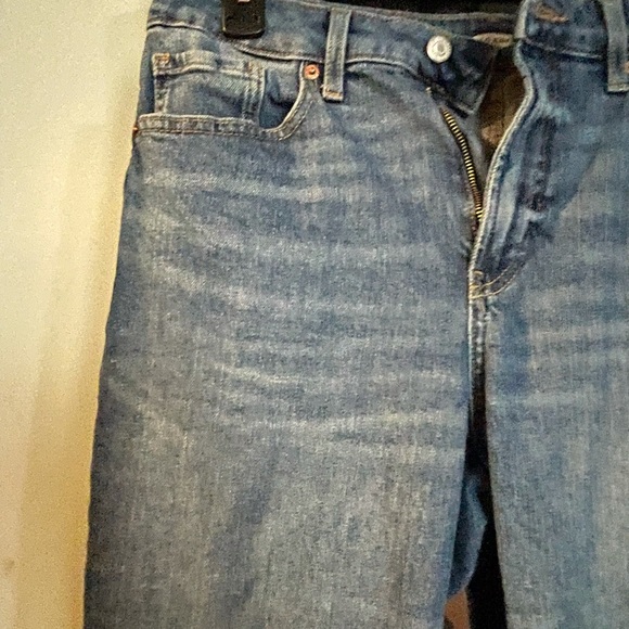 Old navy Jeans - Picture 2 of 2